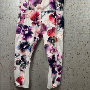 Athleta Women’s Capri Leggings - Purple and Red Floral